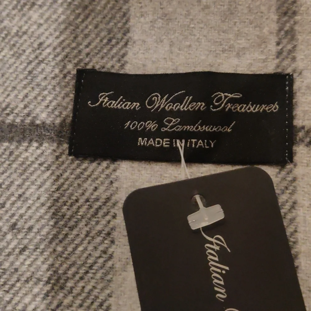New!Gray Men's Plaid Handcrafted Soft LambWool Scarf Made In Italy Y2K Cottageco